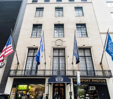 Central New York City Hotel | 3 West Club