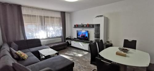 Rhein-Erft-Kreis District Apartment | 3 Zimmer Wohnung Köln-Hürth