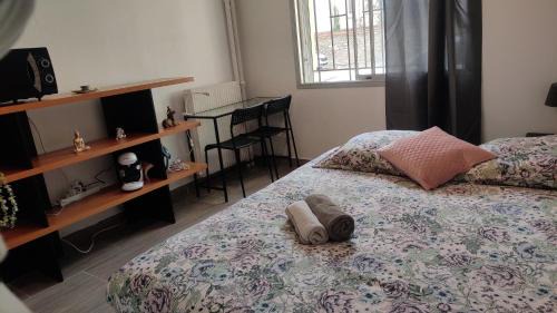 Melun Apartment | 30 Dajot Studio Apartment - 01