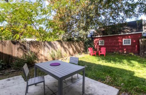 Portland House | 30 Day+ Craftsman; Stroll 2 Food & Downtown!