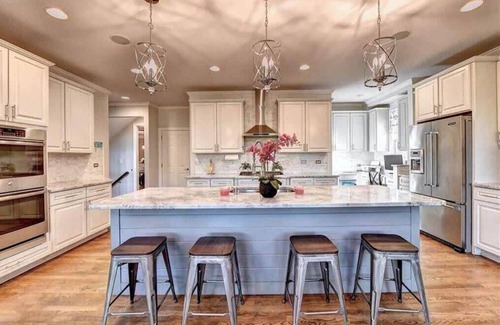 Cumming House | 30 Day Stays Welcome Lake Lanier Pool 7 Bedrooms