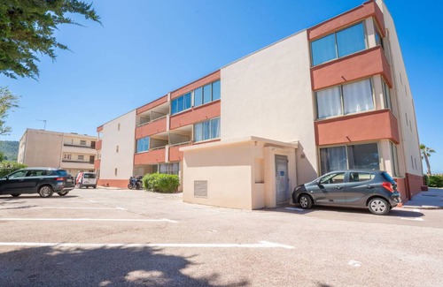 Saint-Cyr-sur-Mer Apartment | 30 m² Apartment ∙ 1 bedroom ∙ 2 guests