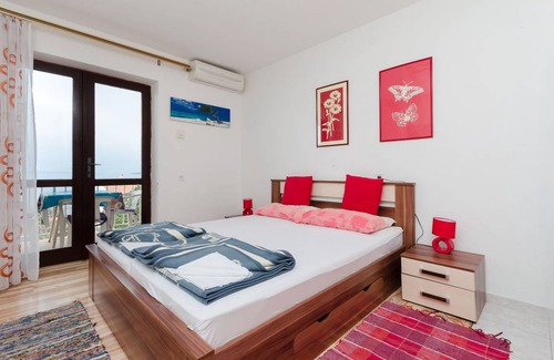 Klenovica Apartment | 30 m² Apartment ∙ 3 guests