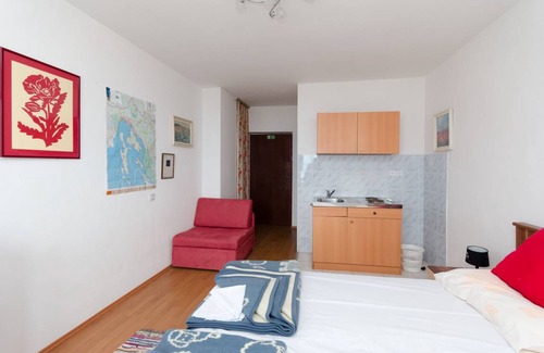 Klenovica Apartment | 30 m² Apartment ∙ 3 guests
