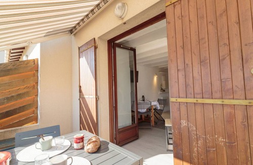 Saint-Palais-sur-Mer Apartment | 30 m² Apartment ∙ 1 bedroom ∙ 4 guests