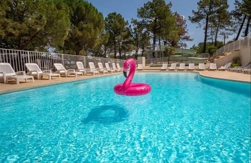 Mondragon House | 30 m² Mobile home ∙ 2 bedrooms ∙ 4 guests