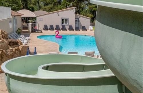 Mondragon House | 30 m² Mobile home ∙ 2 bedrooms ∙ 4 guests