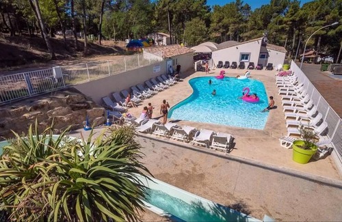 Mondragon House | 30 m² Mobile home ∙ 2 bedrooms ∙ 4 guests