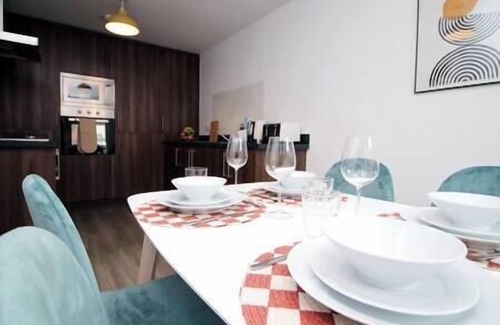 Canton House | 30%off|Groups|Contractor|Family