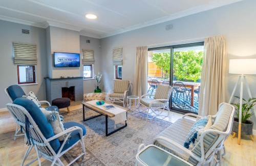 Wilderness Beach House | 30 on Sands - 90m to Beach - Dog Friendly