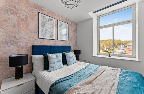 Healey Lane Apartment | 30 percent off! Beautiful Apartment in Dewsbury - Sleeps 6