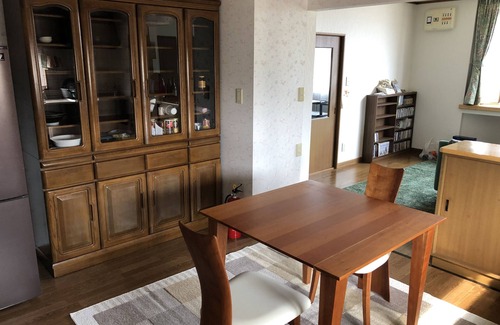 Toyokoro Apartment | 30 seconds on foot from the station!Quadruple room, kitchen available, farm tour is also available
