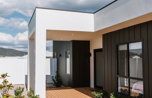 Bombira House | 30 Wurth Dr, Bombira
