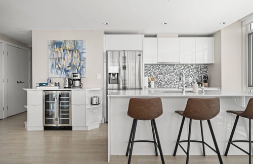 Victoria Park House | 300 Ft in the Sky! Stampede | 2BDR | PRKG