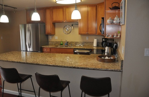 Monterey Condo | 300 Glenwood Circle 1 bd Condo - Charm, Quiet, Spacious with Pool, Gym, Balcony