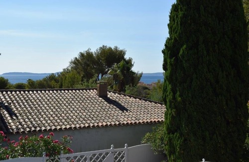 La Faviere Villa | 300 m from beaches and center, villa with sea view and pool. Le top LE CALME