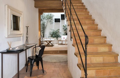 La Tallada d'Emporda Ski Chalet | 300 m² Chalet ∙ 5 bedrooms ∙ 11 guests