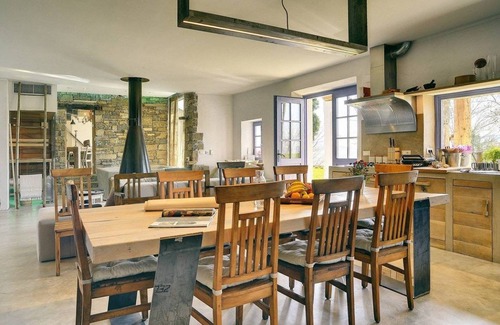Groznjan House | 300 m² House ∙ 3 bedrooms ∙ 8 guests