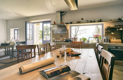 Groznjan House | 300 m² House ∙ 3 bedrooms ∙ 8 guests