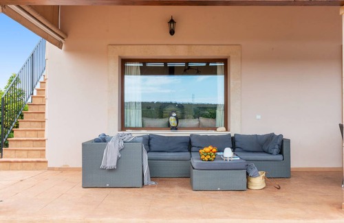 Santanyi House | 300 m² House ∙ 4 bedrooms ∙ 8 guests