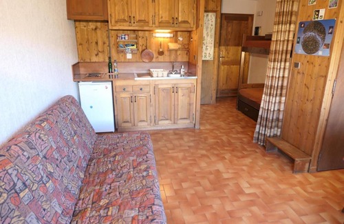 Le Bettex Apartment | 300m from ski slopes, 1st floor, view mountain, balcony, parking, tv, 28m², Saint Gervais