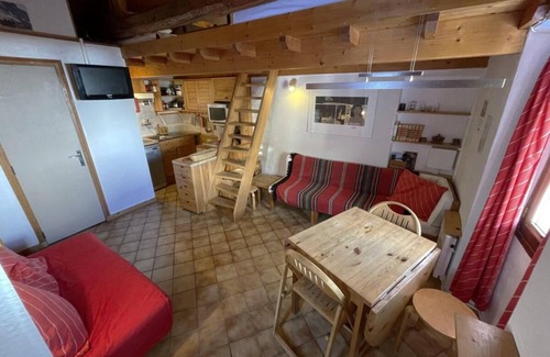 Saint-Martin-de-Belleville Apartment | 300m from ski lifts, 1st floor, tv, ski locker, 25m², Saint Martin de Belleville