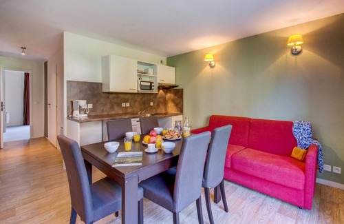 La Feclaz Apartment | 300m from resort center, Ground floor, fitness, swimming pool, terrace, balcony, parking, tv