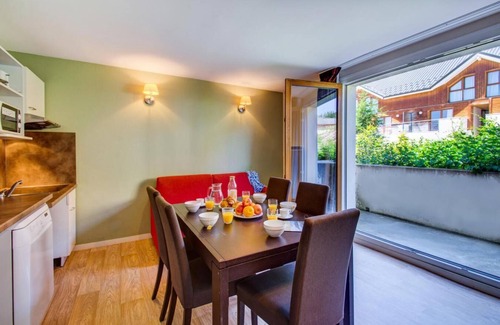 La Feclaz Apartment | 300m from resort center, Ground floor, fitness, swimming pool, terrace, balcony, parking, tv