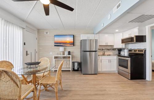 North Wildwood Apartment | 301 Ocean Ave, Unit 216 - The Harbor Light