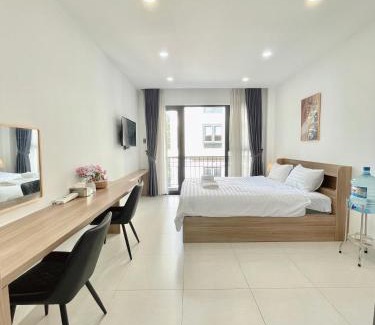 An Phu Apartment | 302 Modern Studio with Balcony & Kitchen