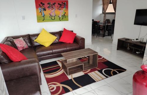 Amanzimtoti Apartment | 304 Amazibu- Luxury On the Beach