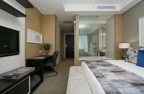 Greater Johannesburg Metropolitan Area Apartment | 304 Sandton Skye Apartments