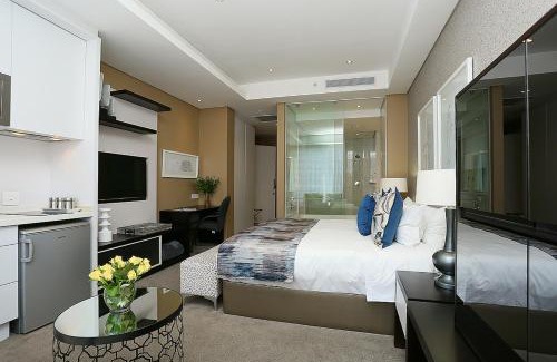 Greater Johannesburg Metropolitan Area Apartment | 304 Sandton Skye Apartments