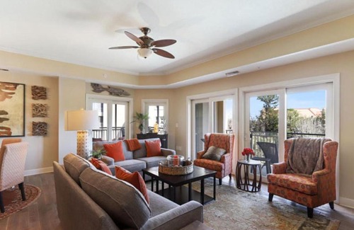 Shelter Cove House | 307 Main Sail