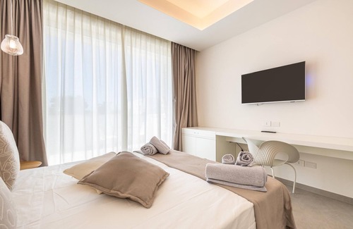 Torre Pali Hotel | 3072 Perla Saracena Luxury Suites - Matrimoniale con Patio Esterno by Barbarhouse