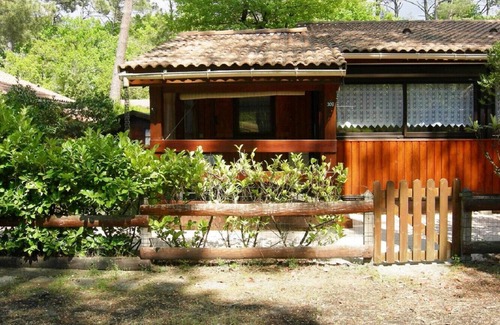 Gujan-Mestras Ski Chalet | 309 Chalet 2ch-4p au Village Khélus
