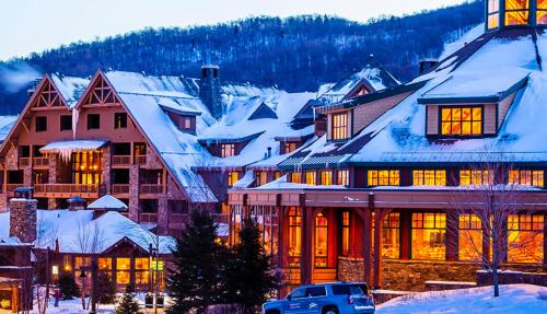 Stowe Area Resort | 309 VILLAGE GREEN By Stowe Mountain Rentals