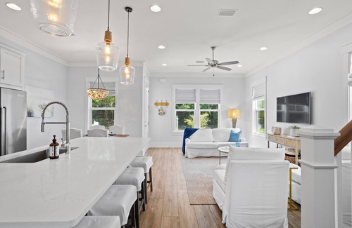 Lakeside at Blue Mountain Beach House | ☀️30A-4 Bikes-Close to Beach-Cool Breeze