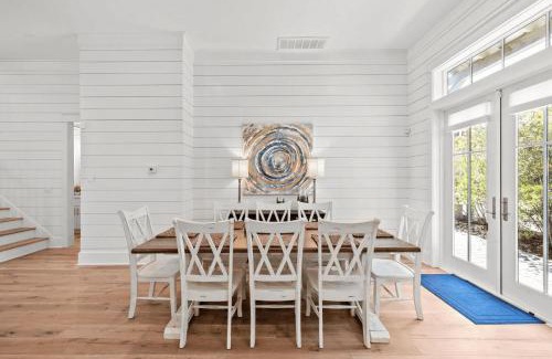 Lakeside at Blue Mountain Beach House | 30A Aqua Vista by AvantStay Golf Cart Included Pool Acess Walk to Beach
