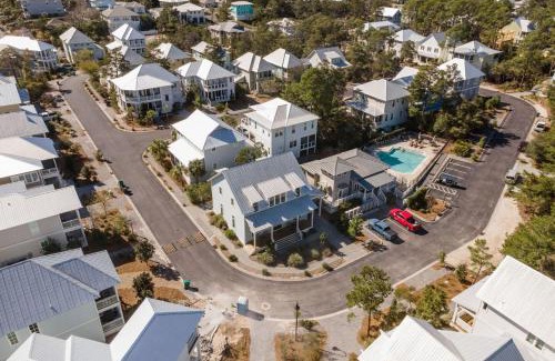 Lakeside at Blue Mountain Beach House | 30A Aqua Vista by AvantStay Golf Cart Included Pool Acess Walk to Beach