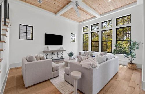 Treetop House | 30A Beach House - Mia's Beach House at Treetop by Panhandle Getaways