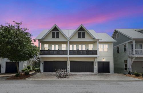 Panama City Beach House | 30A Beach Therapy By Stay on 30a, Bikes-Resort Style Pool