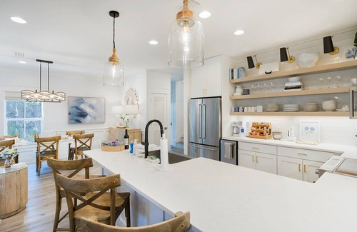 White's Gulfview House | 30A Luxury 4 Bedroom Beach Cottage with Golf Cart, Bikes and Beach Access!