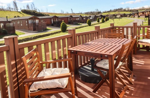 Tunstall Cottage | 31 BADGERS RETREAT, pet friendly, with hot tub in Richmond