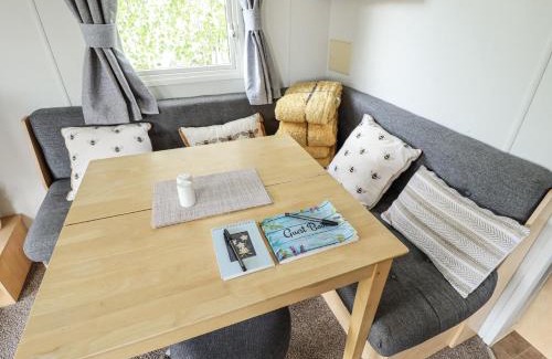 Tattershall House | 31 Castle View