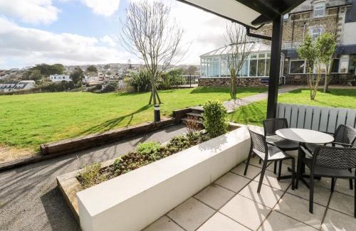 Porth House | 31 Garden Villas
