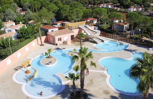 Bessan RV Rental | 31 m² Mobile home ∙ 2 bedrooms ∙ 6 guests