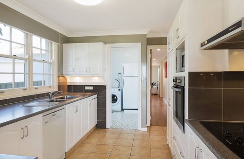 Dalmeny House | 31 McMillan Crescent, Dalmeny