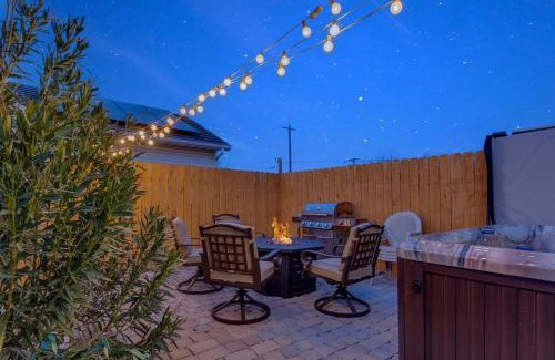 La Verkin House | 310 La Verkin Private Hot Tub, Spacious yard, near Zion National Park and St George