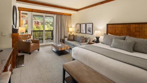 Stowe Area Resort | 311 VILLAGE GREEN By Stowe Mountain Rentals